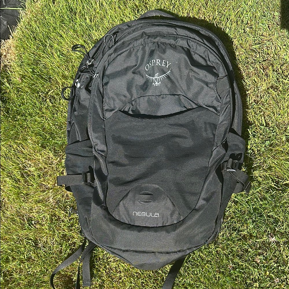 Osprey Black Backpack Durable Medium-Size